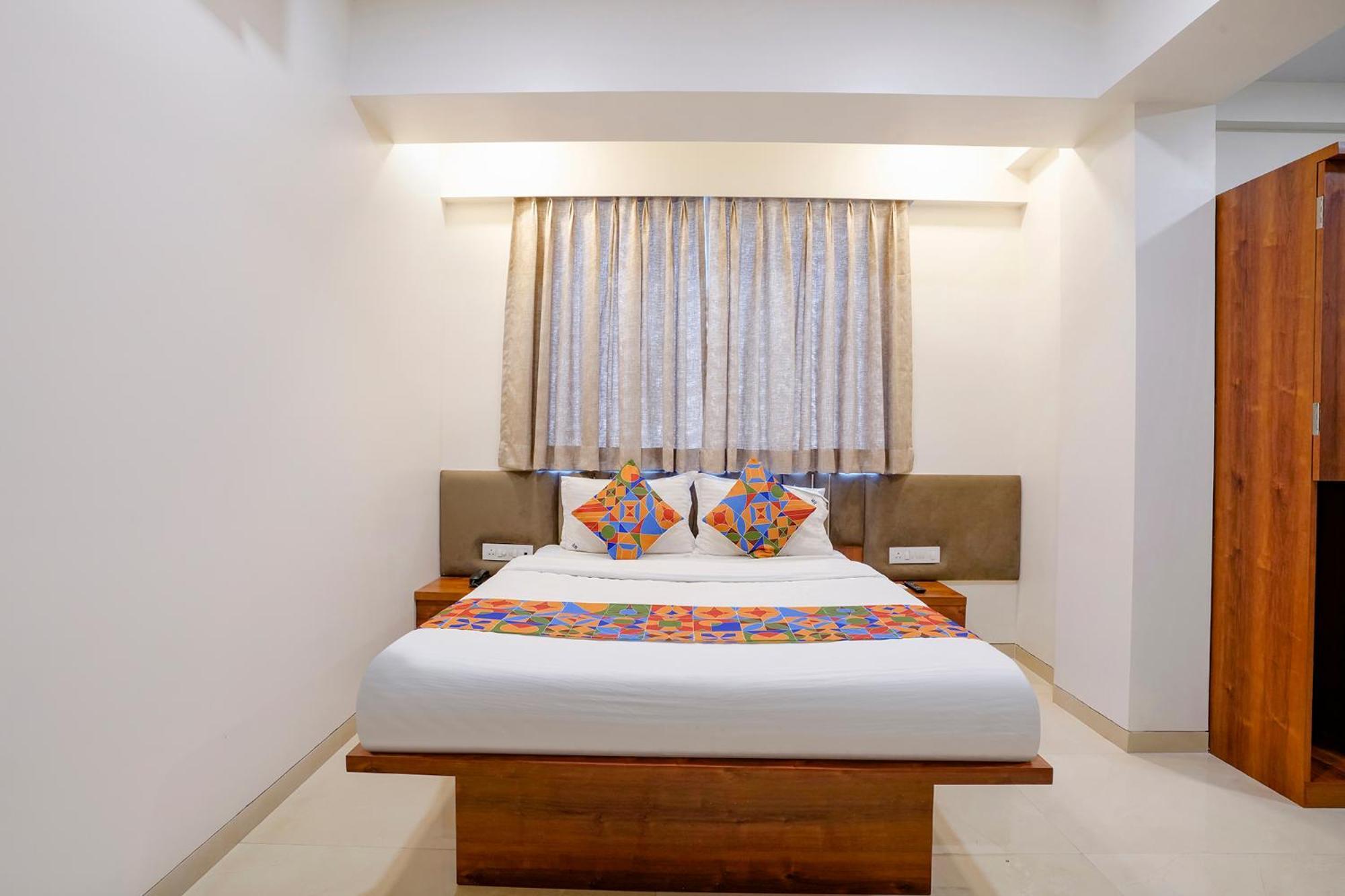 مومباي Fabhotel The Mint المظهر الخارجي الصورة