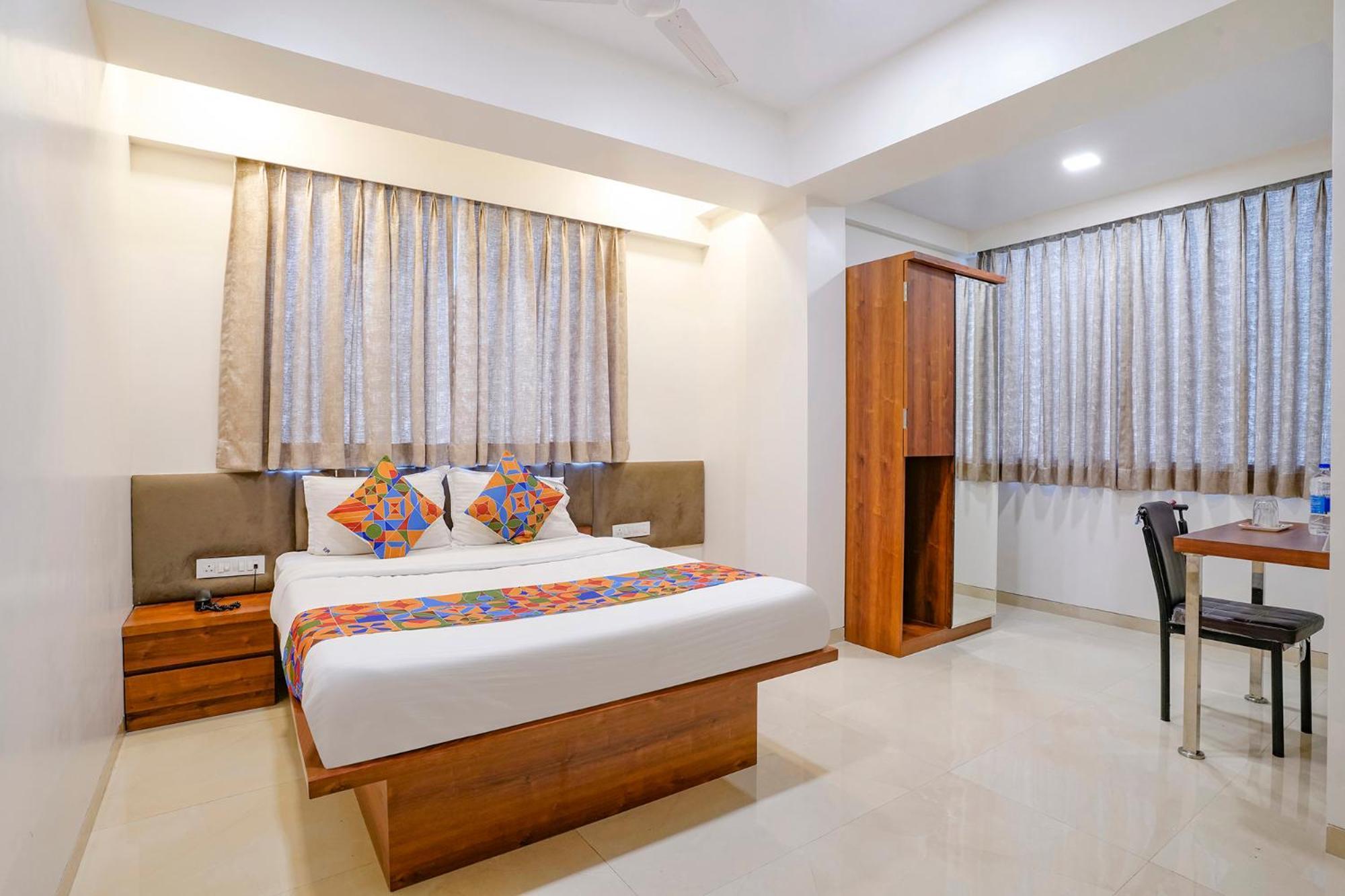 مومباي Fabhotel The Mint المظهر الخارجي الصورة