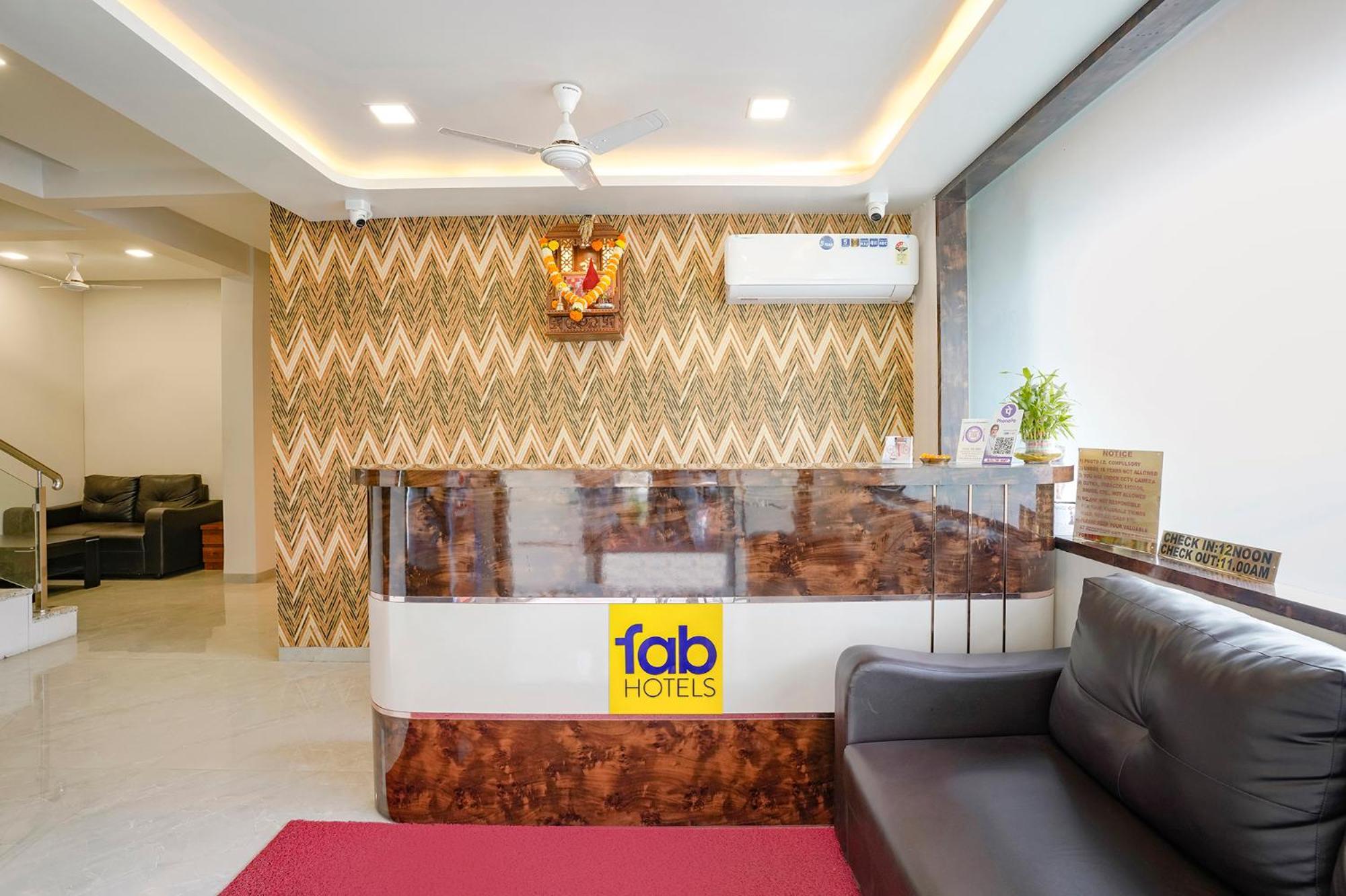مومباي Fabhotel The Mint المظهر الخارجي الصورة